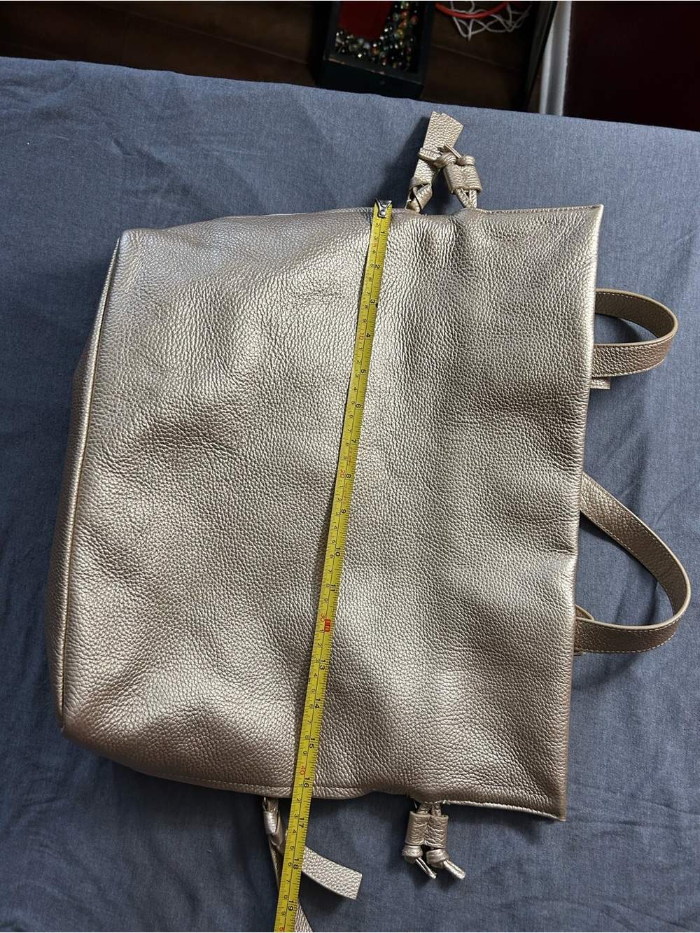 Everyday Metallic Gold Pebbled Leather Tote - Picture 6 of 7